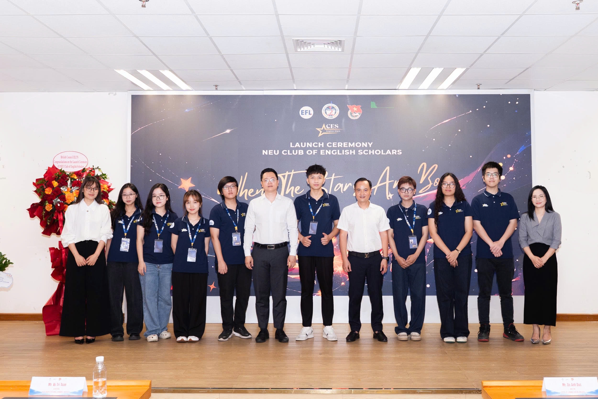 RA MẮT CÂU LẠC BỘ HỌC GIẢ TIẾNG ANH NEU (CES): KIẾN TẠO CỘNG ĐỒNG HỌC THUẬT TIẾNG ANH CHẤT LƯỢNG CAO CHO SINH VIÊN ĐẠI HỌC KINH TẾ QUỐC DÂN