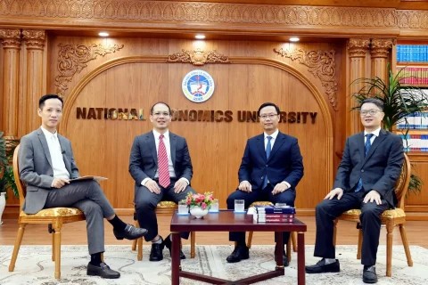 Đại học Kinh tế Quốc dân livestream tư vấn tuyển sinh đại học chính quy năm 2026