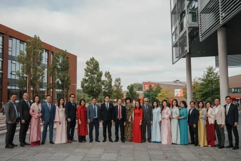 15 năm hợp tác giữa Đại học Kinh tế Quốc dân và Đại học West of England: Từ liên kết đào tạo đến hệ sinh thái nghiên cứu, đổi mới sáng tạo